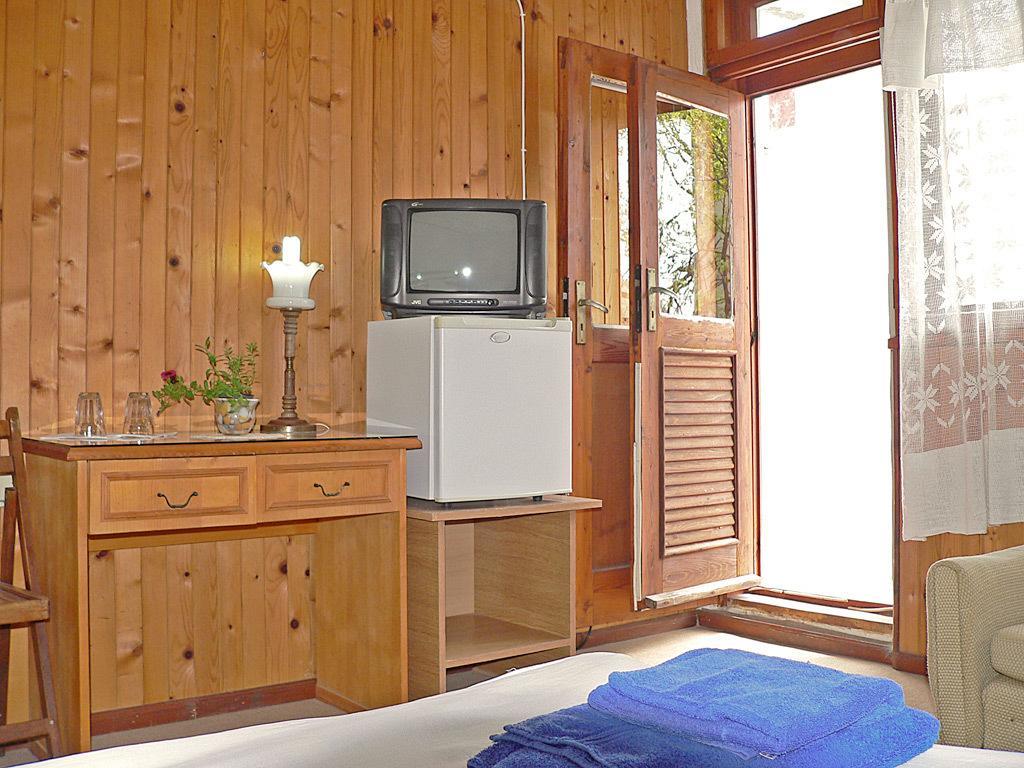 Guest House Kalina Saints Constantine and Helena Exterior photo